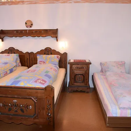 Acimo Appartement-fewo 5-bettwohnung Romeo & Julia By Interhome Saas-Fee